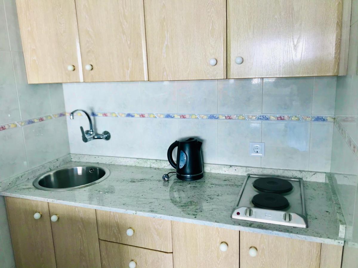 Estudios Y Benal Apartamento