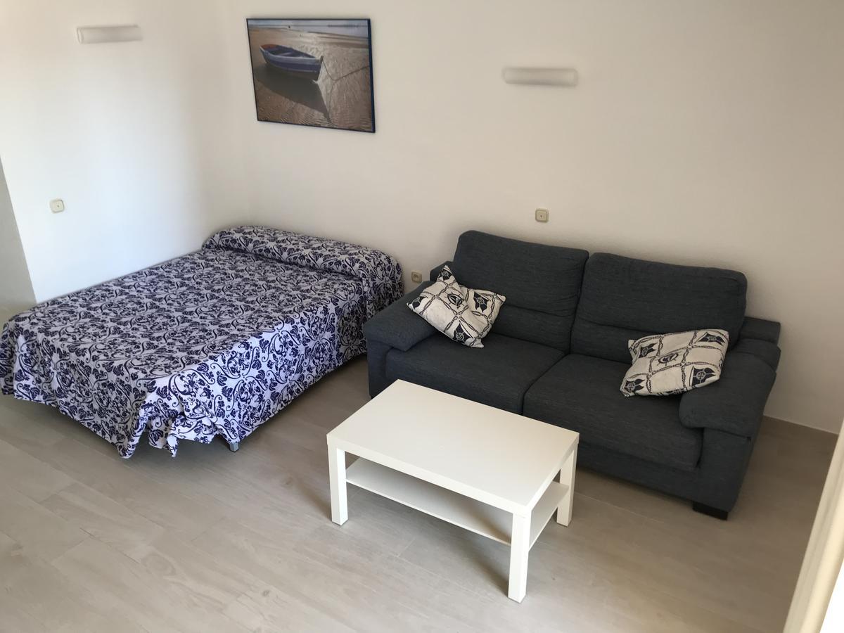 Apartamento Estudios Y Benal *